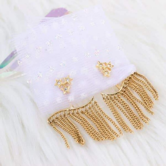 🆕 Comfort in Chaos Earrings - Picture 2 of 4